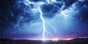 炸雷究竟是什么时候出的歌？